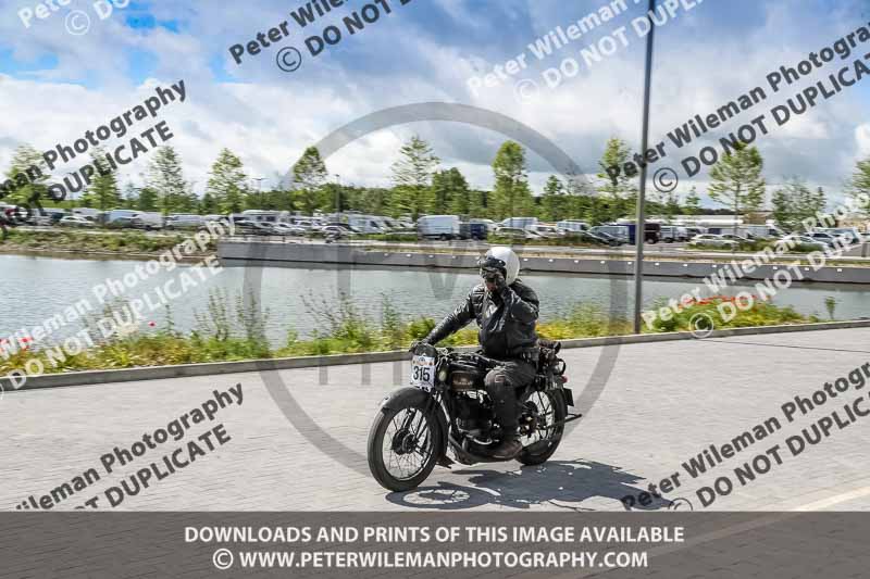 Vintage motorcycle club;eventdigitalimages;no limits trackdays;peter wileman photography;vintage motocycles;vmcc banbury run photographs